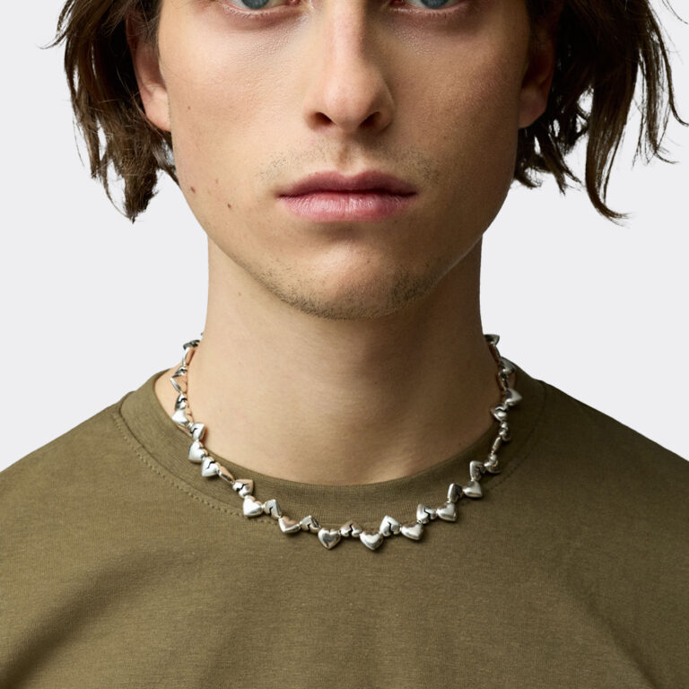 twojeys-love-me-not-necklace-105201001-1