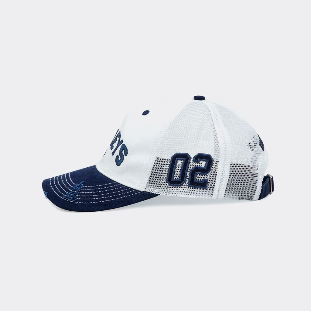 twojeys-white-icon-trucker-314415250-1