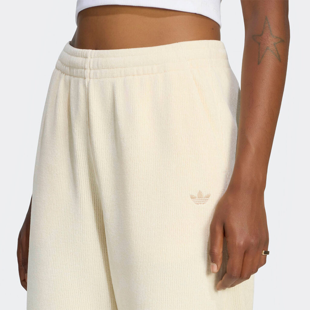 adidas-prem-ess-chenille-wide-leg-pants-lf6579-warm-vanilla-3