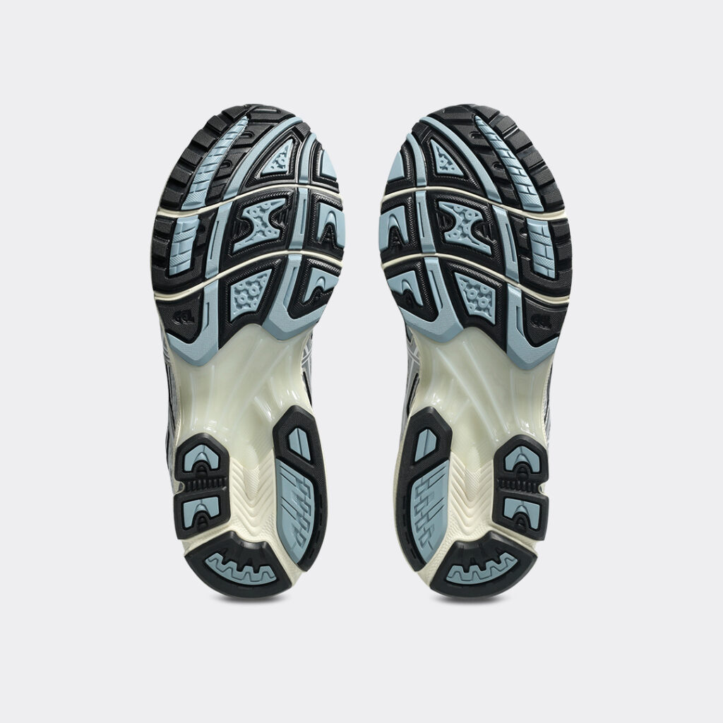 asics-gel-nimbus-10-1-sportstyle-shoes-1203a543-026-glacier-grey-4