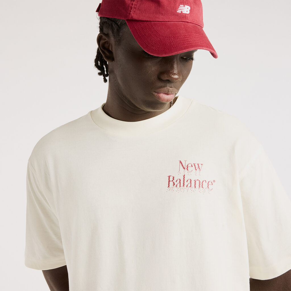 new-balance-digitally-remastered-hands-graphic-t-shirt-mt6217mn-aga-angora-3