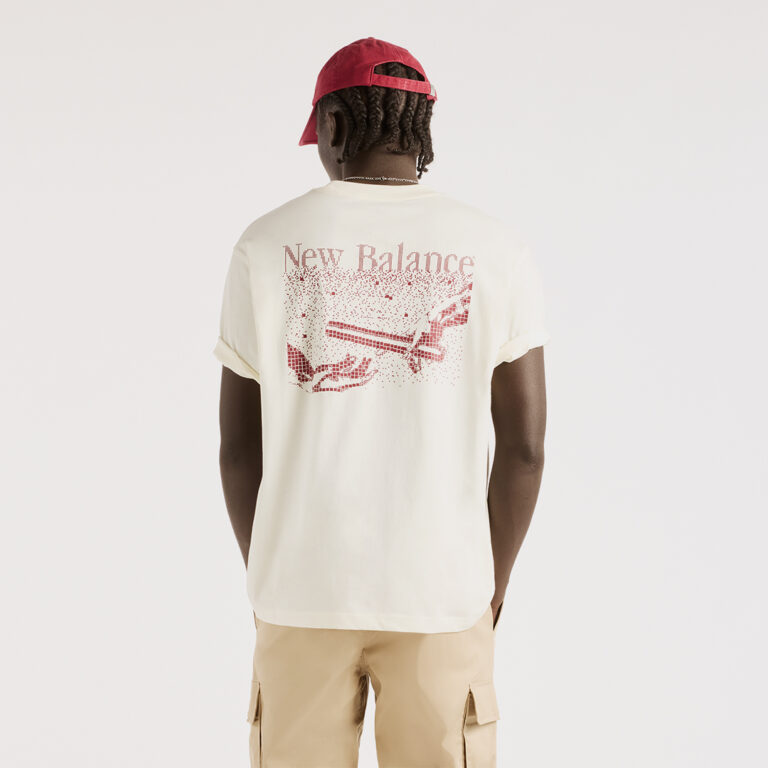 new-balance-digitally-remastered-hands-graphic-t-shirt-mt6217mn-aga-angora