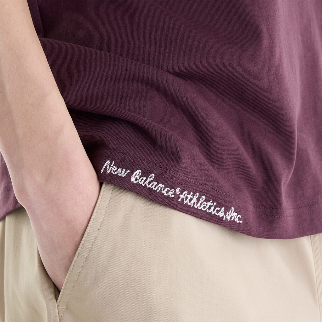 new-balance-varsity-bike-t-shirt-mt62m4zx-ylr-cherry-leather-3
