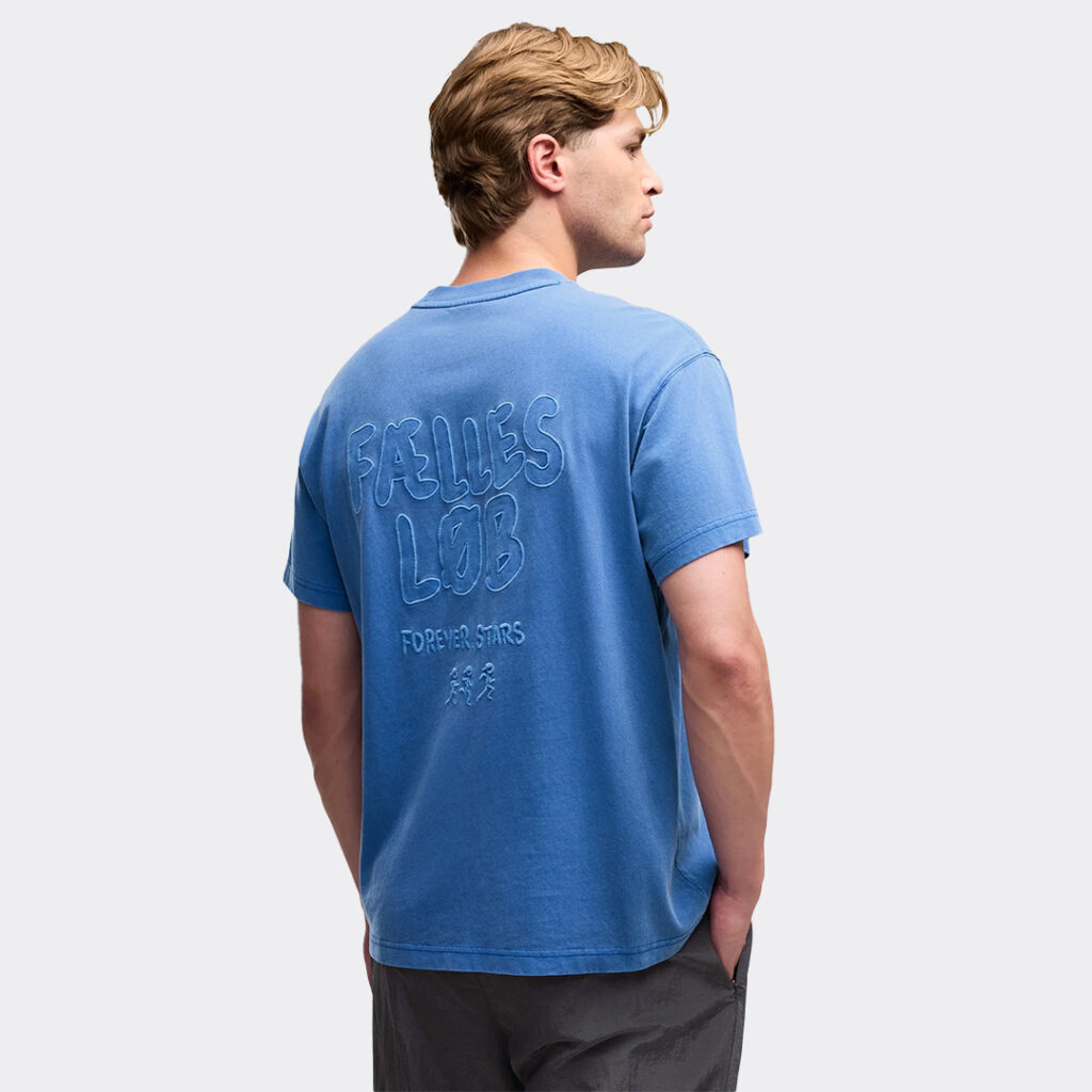 puma-x-saysky-graphic-team-tee-529015-98-cobalt-glaze