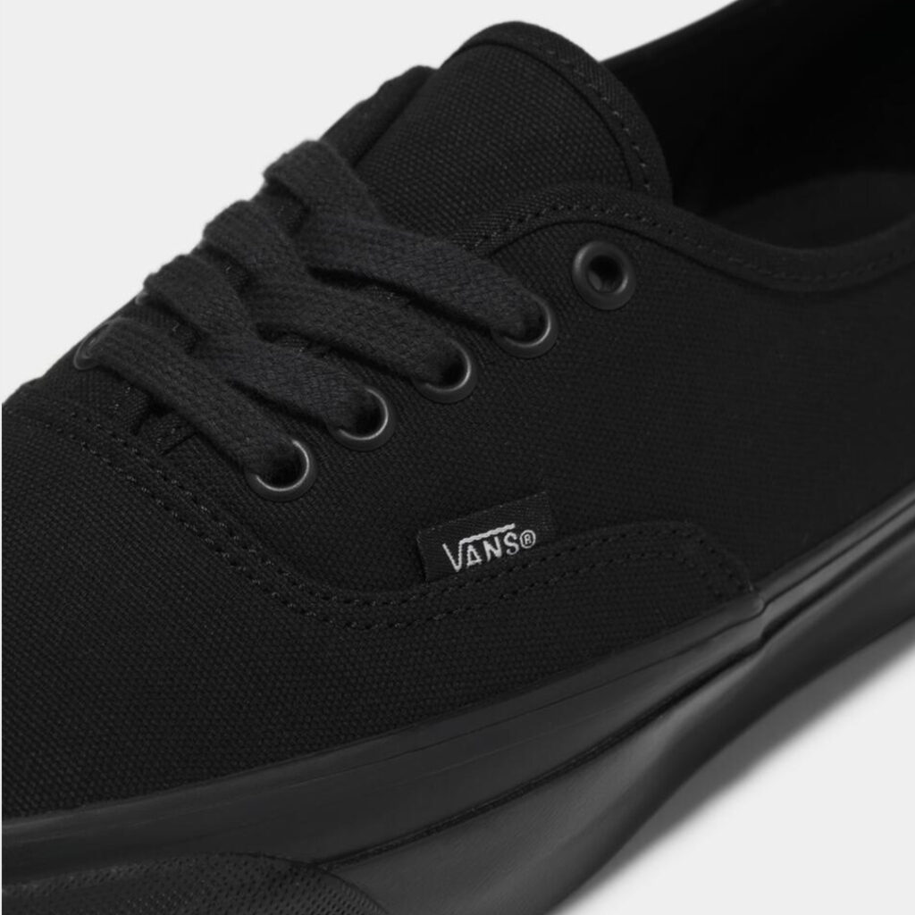 vans-lx-authentic-reissue-44-shoes-vn0007qzbka1-black-4