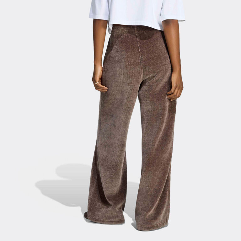 adidas-prem-ess-chenille-fl-wl-pants-lf6542-earth-strata-1