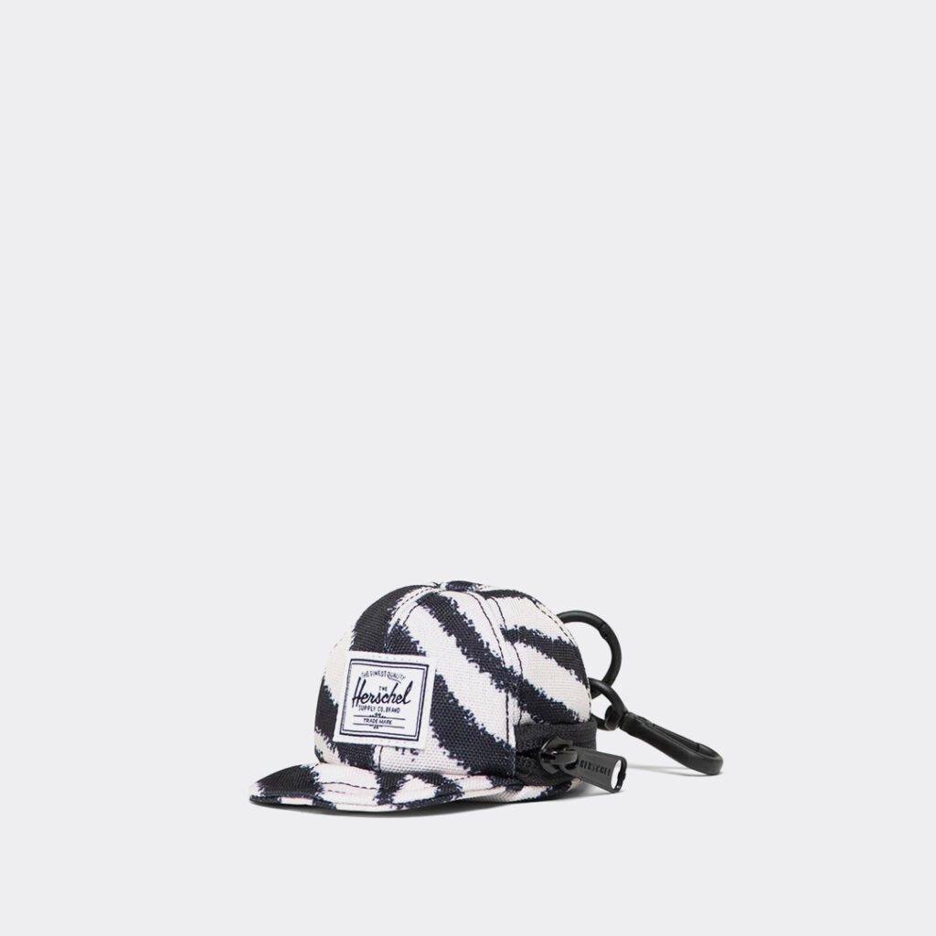 herschel-classic-sylas-cap-bag-charm-zebra-80016-00332
