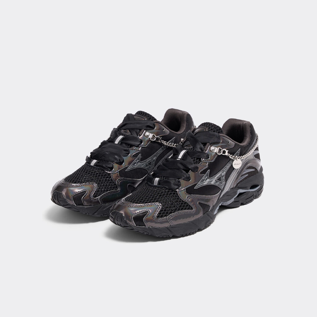 mizuno-wave-rider-10-jewels-d1ga260e02-black-1